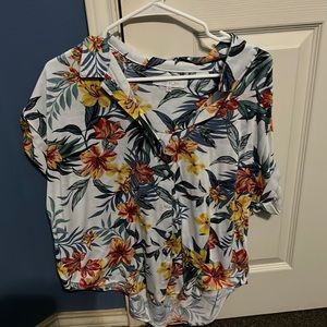 Floral, short sleeve shirt